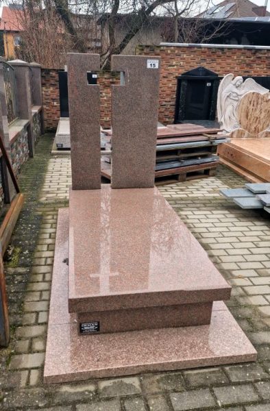 BOHUS CZERWONY nr 15