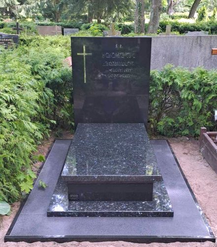 Kamieniarstwo Ofman - nagrobki pojedyncze 364